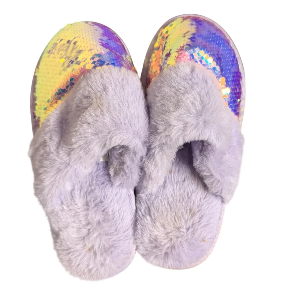 Target Slippers Girls M‎ 2/3 Purple Iridescent Sequin Faux Fur Glam Mermaid Cozy